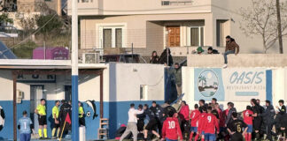 Μιαούλης Φύλλων: Ομολογούμε πως είχαμε χρόνια να ζήσουμε τέτοιες τραγελαφικές στιγμές εν ώρα αγώνα.
